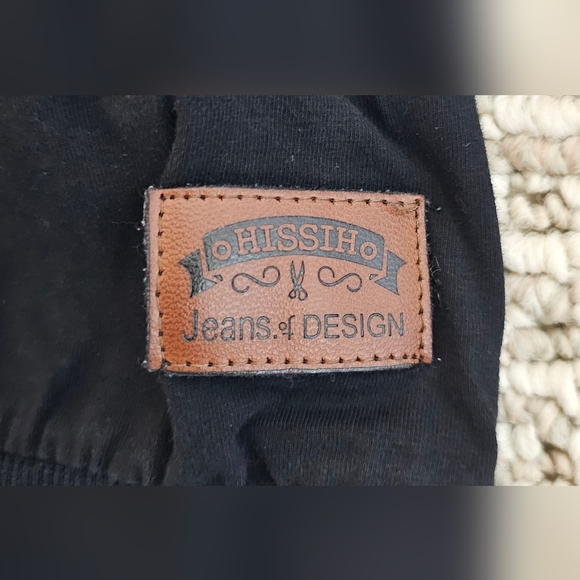 Boys 3t/4t crown sweater - Picture 2 of 3